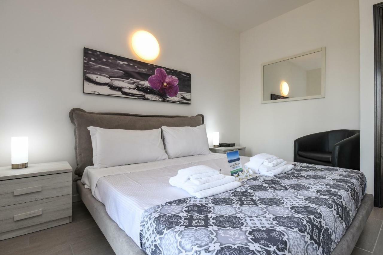 Holiday Sirmione Apartments Экстерьер фото